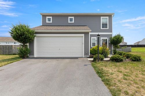 34 Faye Dr, BUNKER HILL, WV, 25413-1809 | Card Image