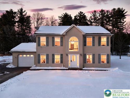 136 Kimberly Dr, Blakeslee, PA, 18610-4400 | Card Image