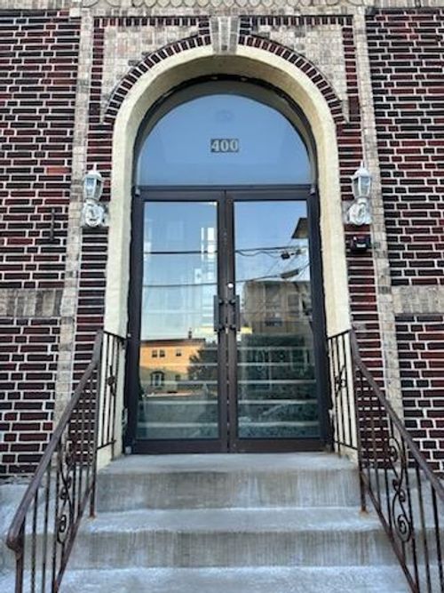 400 Woodcliff Ave, North Bergen, NJ, 07047-6143 | Card Image