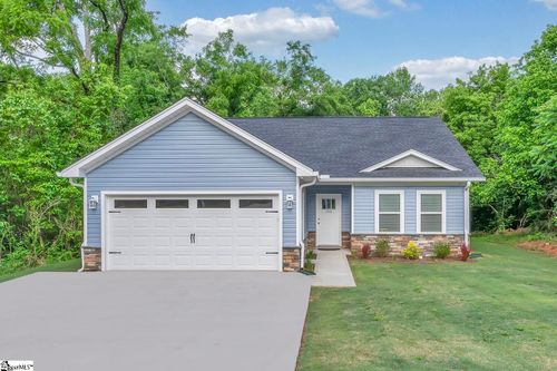 122 Stephenson Street Ext, Taylors, SC, 29687-2361 | Card Image