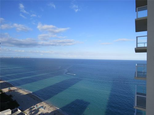 2404-16699 Collins Ave, Sunny Isles Beach, FL, 33160-5418 | Card Image