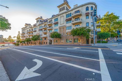 1-155 Cordova, Pasadena, CA, 91105 | Card Image