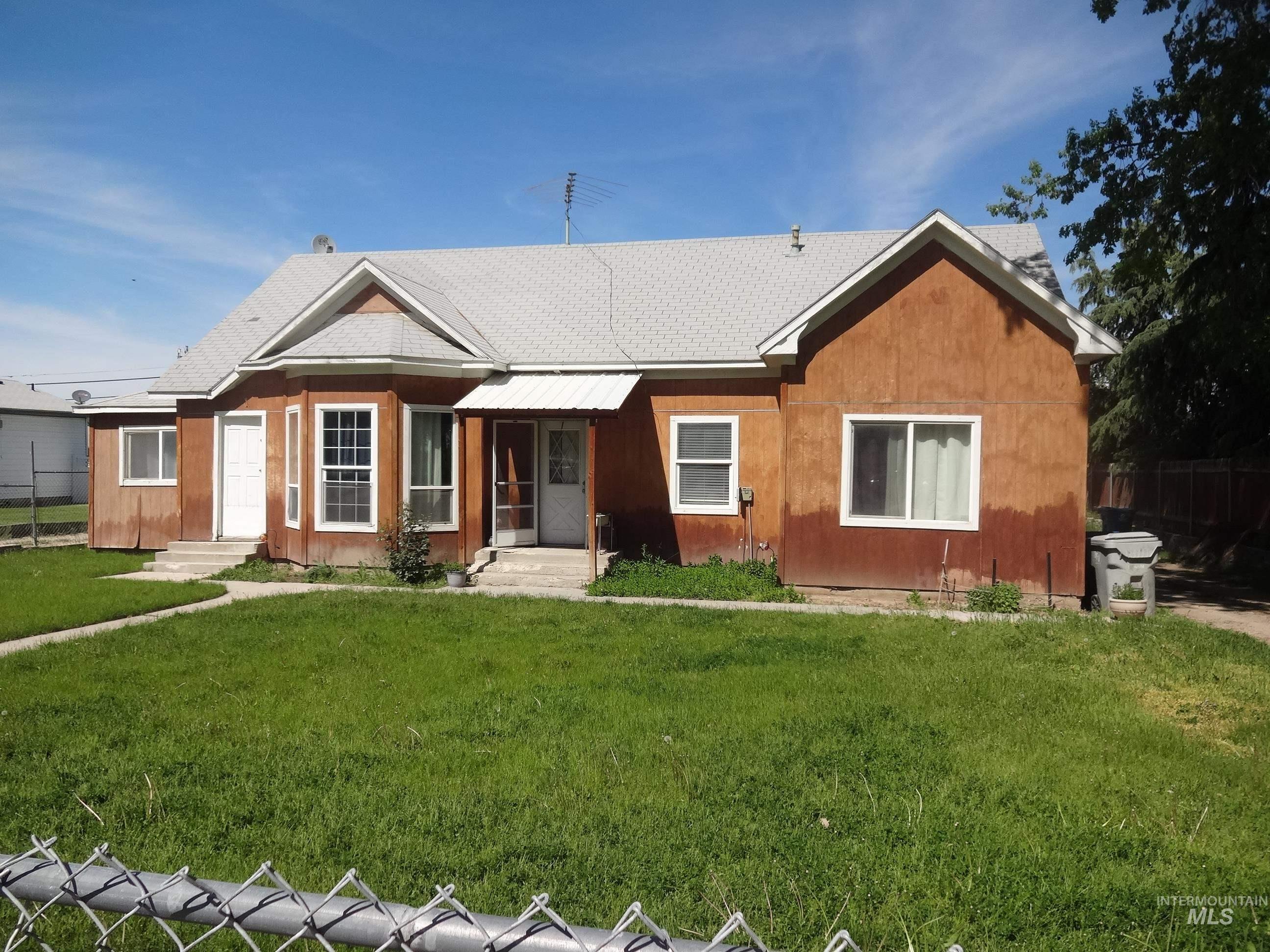 Arthur St, Caldwell, ID 83605