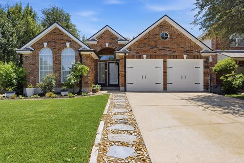 9003 Mountain Mist Ln, Round Rock, TX, 78681-3475 | Card Image
