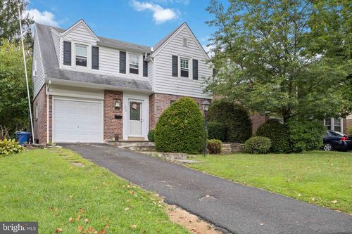 2016 Moreland Rd, ABINGTON, PA, 19001-1112 | Card Image