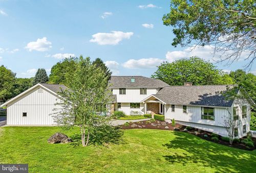 989 Delchester Rd, NEWTOWN SQUARE, PA, 19073-1107 | Card Image