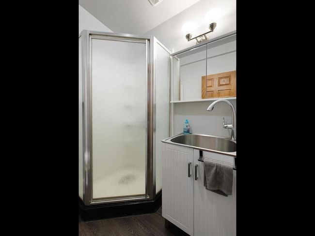Another view of the bath | Image 21