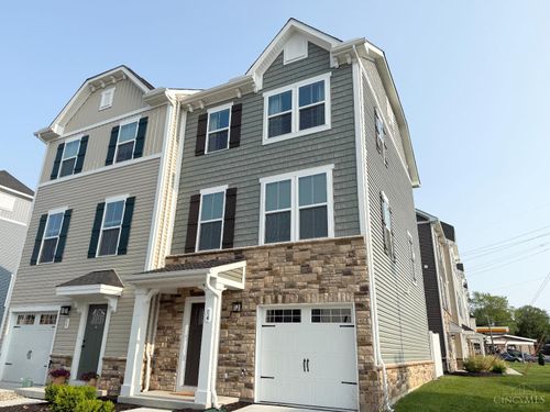 14 Wentworth Ln, Deer Park, OH, 45236-3574 | Card Image