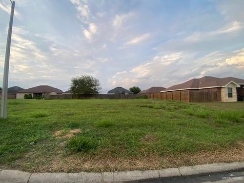 1621 W Hayes Ave, Mission, TX, 78573-1567 | Card Image