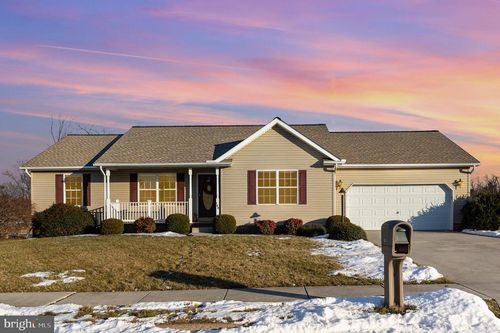 168 Branch Cir, EAST BERLIN, PA, 17316-8620 | Card Image