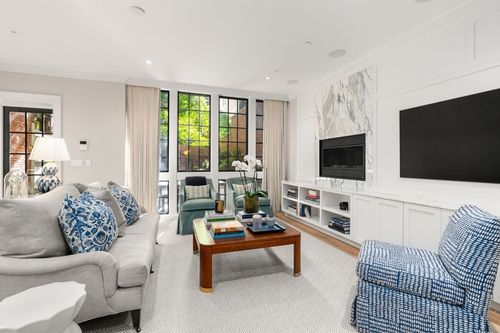 1-82 Mount Vernon St, Boston, MA, 02108-1302 | Card Image