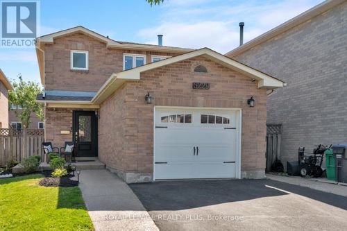 5229 Palomar Cres, Mississauga, ON, L5R2W8 | Card Image