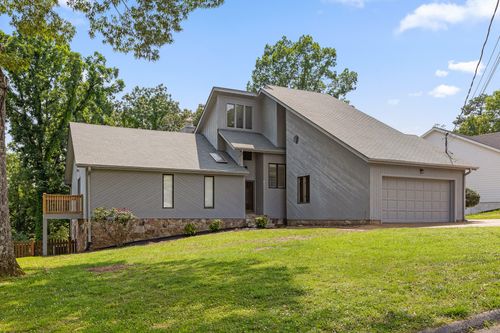2508 Lake Dweller Ln, Hixson, TN, 37343-3153 | Card Image