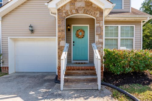 1699 Short Leaf Ln, Soddy Daisy, TN, 37379-9035 | Card Image