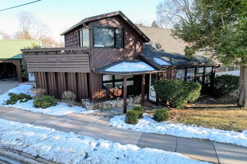 135 Southwest Road, Platteville, WI, 53818 | Card Image