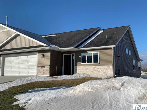 2834 Meadowview Ln Ne, Owatonna, MN, 55060-2481 | Card Image