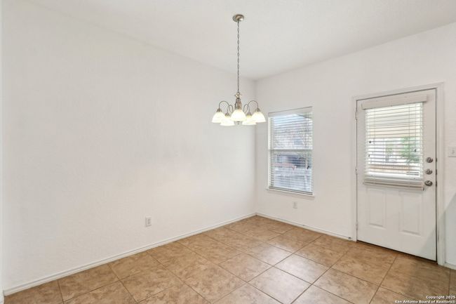 229 Bareback Bnd, House other with 4 bedrooms, 3 bathrooms and null parking in Cibolo TX | Image 11