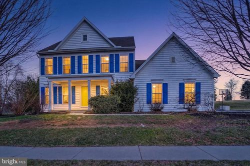 942 Kavanagh Cir, RED LION, PA, 17356-9408 | Card Image