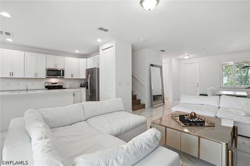 26548 Bonita Fairways Blvd, BONITA SPRINGS, FL, 34135-7551 | Card Image