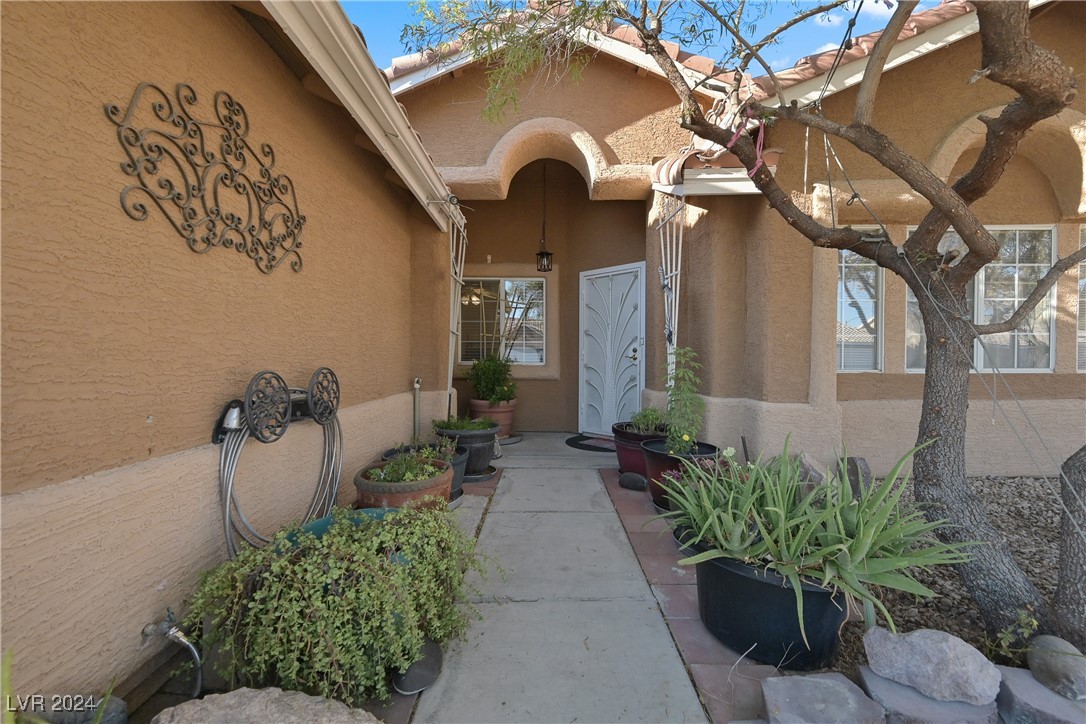 Red Blanket Rd, North Las Vegas, NV 89032
