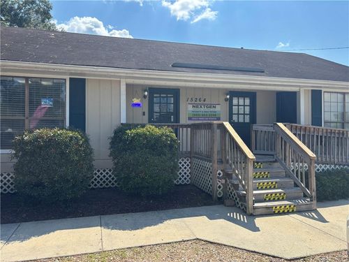 15264 W Club Deluxe Rd, Hammond, LA, 70403-1220 | Card Image