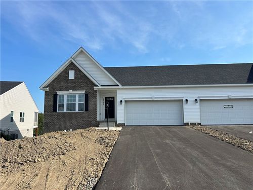 2730 Marra Dr, Gibsonia, PA, 15044-8541 | Card Image