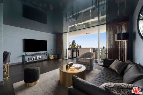 309-8787 Shoreham Dr, West Hollywood, CA, 90069-2233 | Card Image