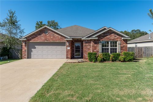 2804 S C St, Rogers, AR, 72758-6505 | Card Image