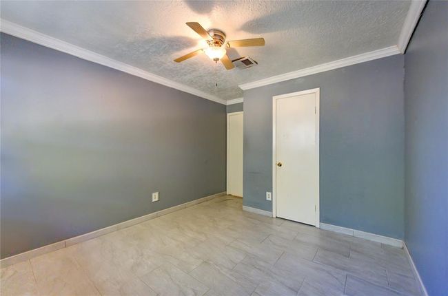11222 Langdon Ln, House other with 4 bedrooms, 2 bathrooms and null parking in Houston TX | Image 25