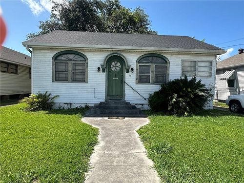 318 Harding St, Jefferson, LA, 70121-2425 | Card Image