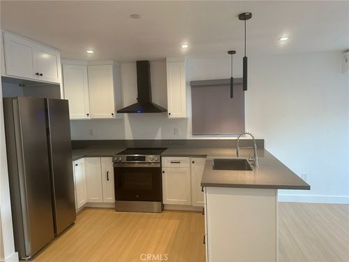 a-10017 Mason Ave, Chatsworth, CA, 91311-4527 | Card Image