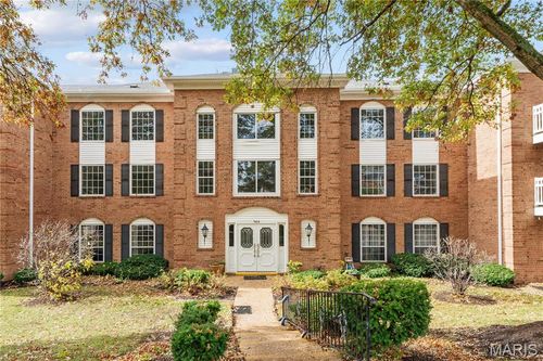 apt-2a-964 Claytonbrook Dr, Ballwin, MO, 63011-1569 | Card Image