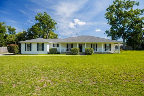3551 Cherokee Trl, Valdosta, GA, 31605-6629 | Card Image