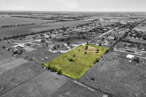 402 Sunflower Dr, Valley View, TX, 76272-6955 | Card Image