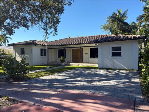5620 Alton Rd, Miami Beach, FL, 33140-2019 | Card Image