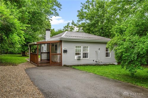384 Howard St, Wilmington, OH, 45177 | Card Image
