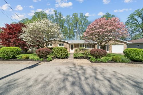 115 Isabella St, Monongahela, PA, 15063-1027 | Card Image