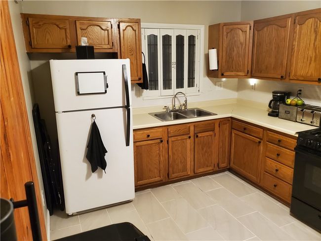 913 Amherst St, House other with 3 bedrooms, 2 bathrooms and 2 parking in Pittsburgh PA | Image 9