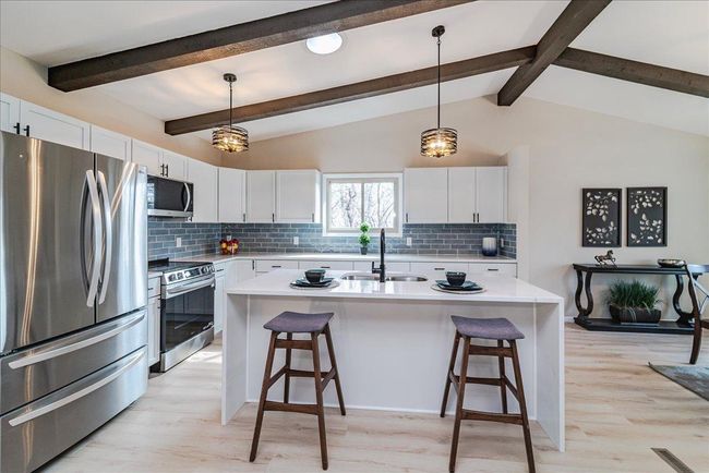 25-Kitchen.jpg | Image 24