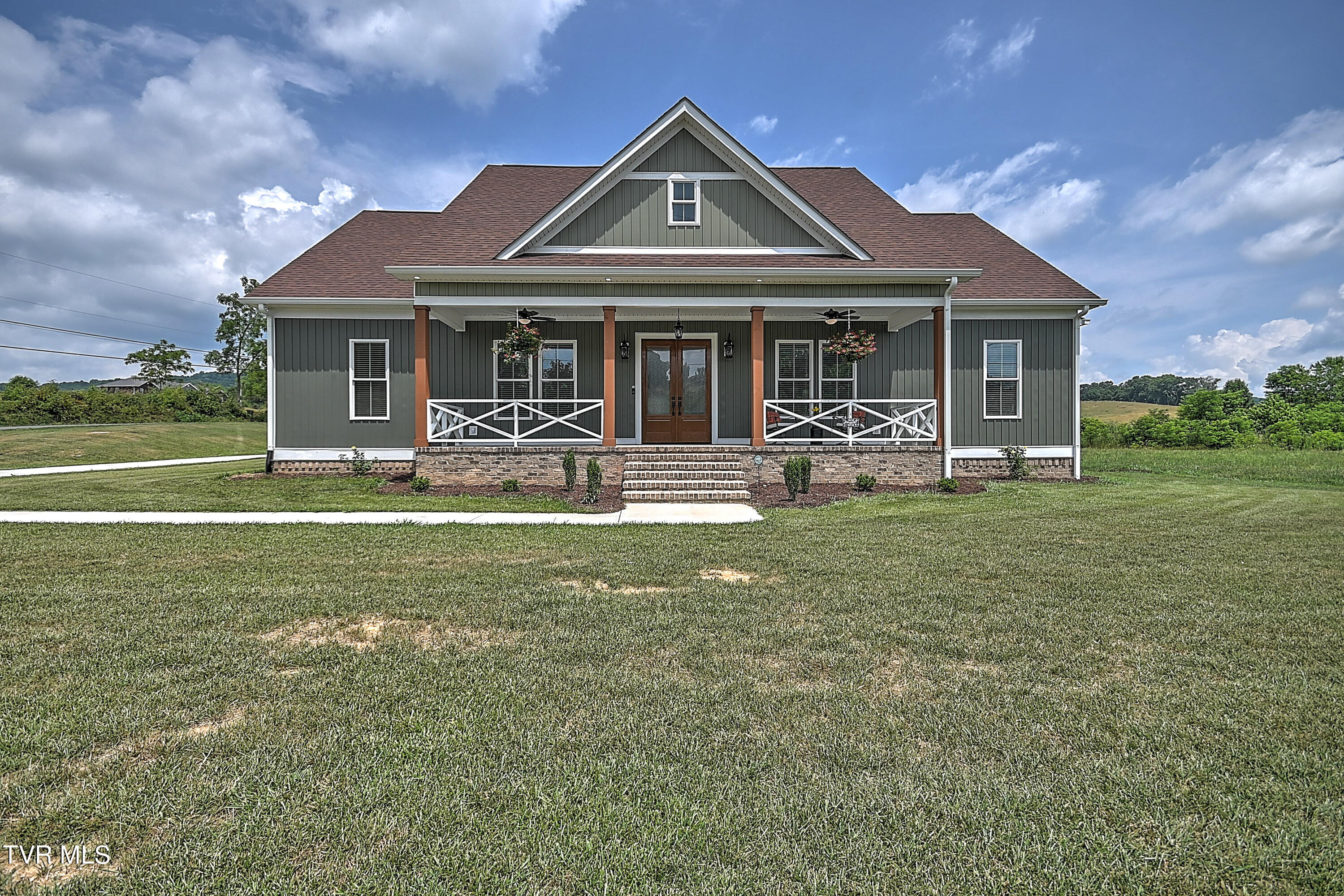 Reedy Creek Rd, Bristol, VA 24202