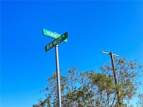 11975 Primavera Rd, Pinon Hills, CA, 92372 | Card Image