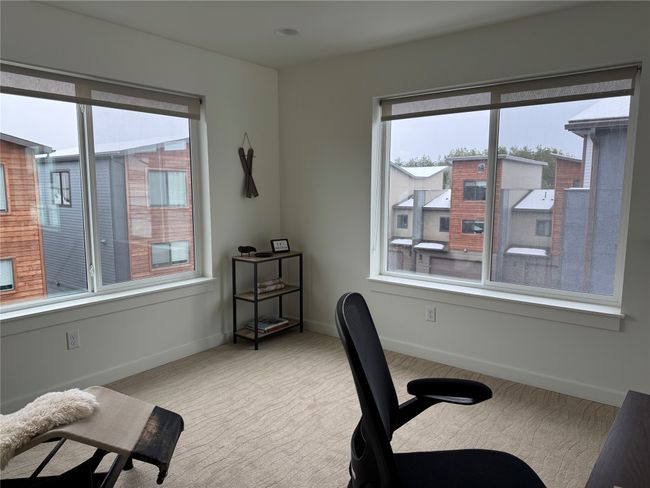 Loft looking NE | Image 12