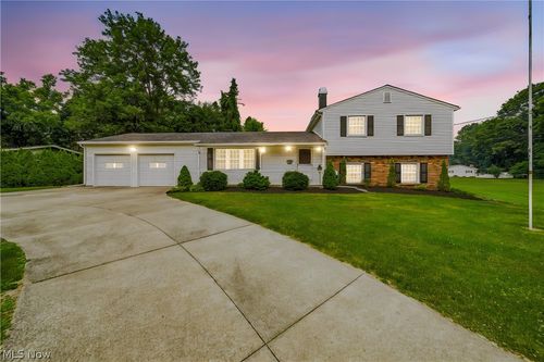 20 Cortland Cir, Geneva, OH, 44041-9135 | Card Image