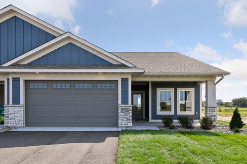 988 Turner Ln, New Richmond, WI, 54017-1054 | Card Image