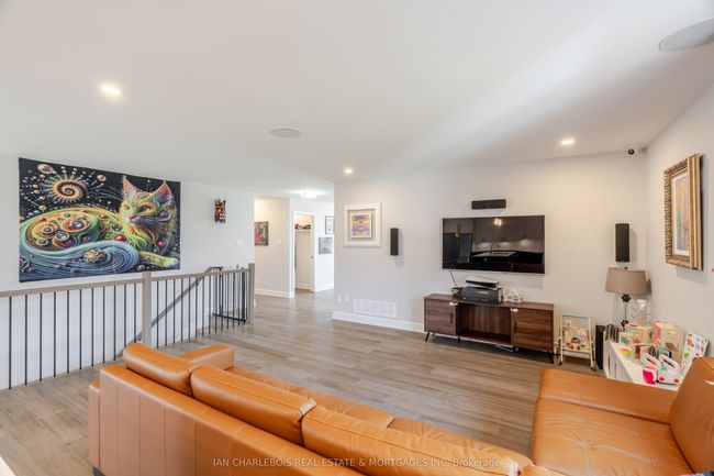 1354 Country Lane, House other with 6 bedrooms, 3 bathrooms and 2 parking in Winchester ON | Image 6