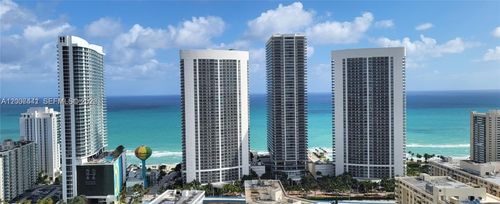 r306-2602 E Hallandale Beach Blvd, Hallandale Beach, FL, 33009-4819 | Card Image