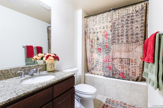 Guest bathroom! | Image 25