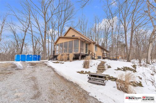 809 Blood Rd, Tecumseh, MI, 49286-9521 | Card Image