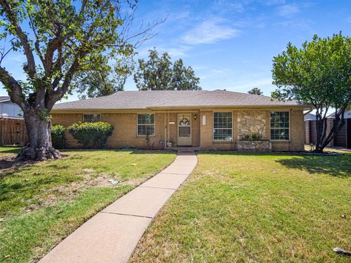 3750 Ridgeoak Way, Farmers Branch, TX, 75244-5429 | Card Image