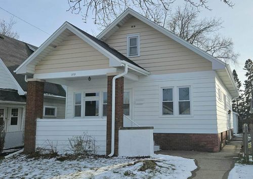 3719 Wright Avenue, RACINE, WI, 53405 | Card Image